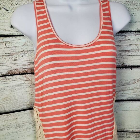 Paper + Tee Coral Striped Tank Top M Crochet Lace Sides Sleeveless Casual - Picture 3 of 7